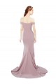 Rosa empolvado Sirena Hombros Descubiertos Barrer tren Crepé Elástico Largo Formales Vestidos de dama de honor / Vestidos de fiesta Fábrica