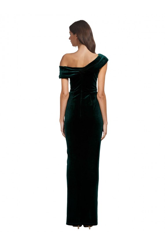Verde oscuro Cubierta Hombros Descubiertos Terciopelo Elástico Largo Asimétrico Formales Vestidos de dama de honor / Vestidos de fiesta Fábrica